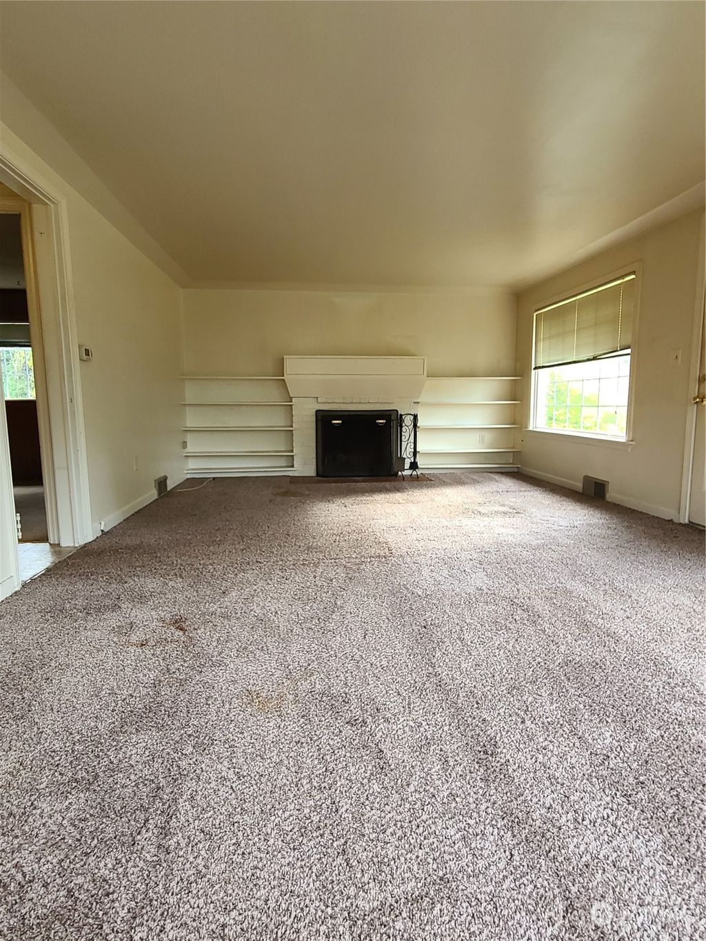 Photo of 1902 NE 120th Street, Seattle, WA 98125 (MLS # 2309226)