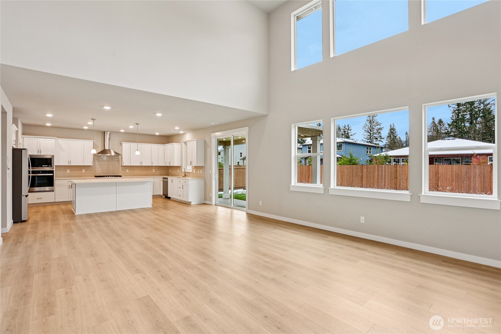 560 SE 11th Place 12