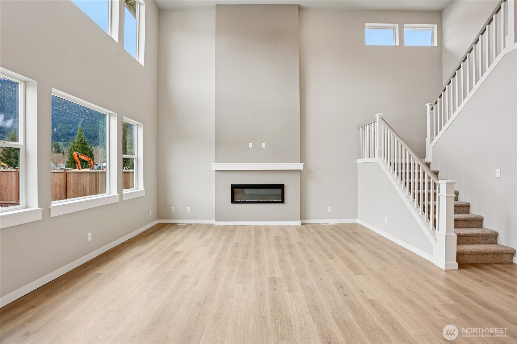 560 SE 11th Place 12