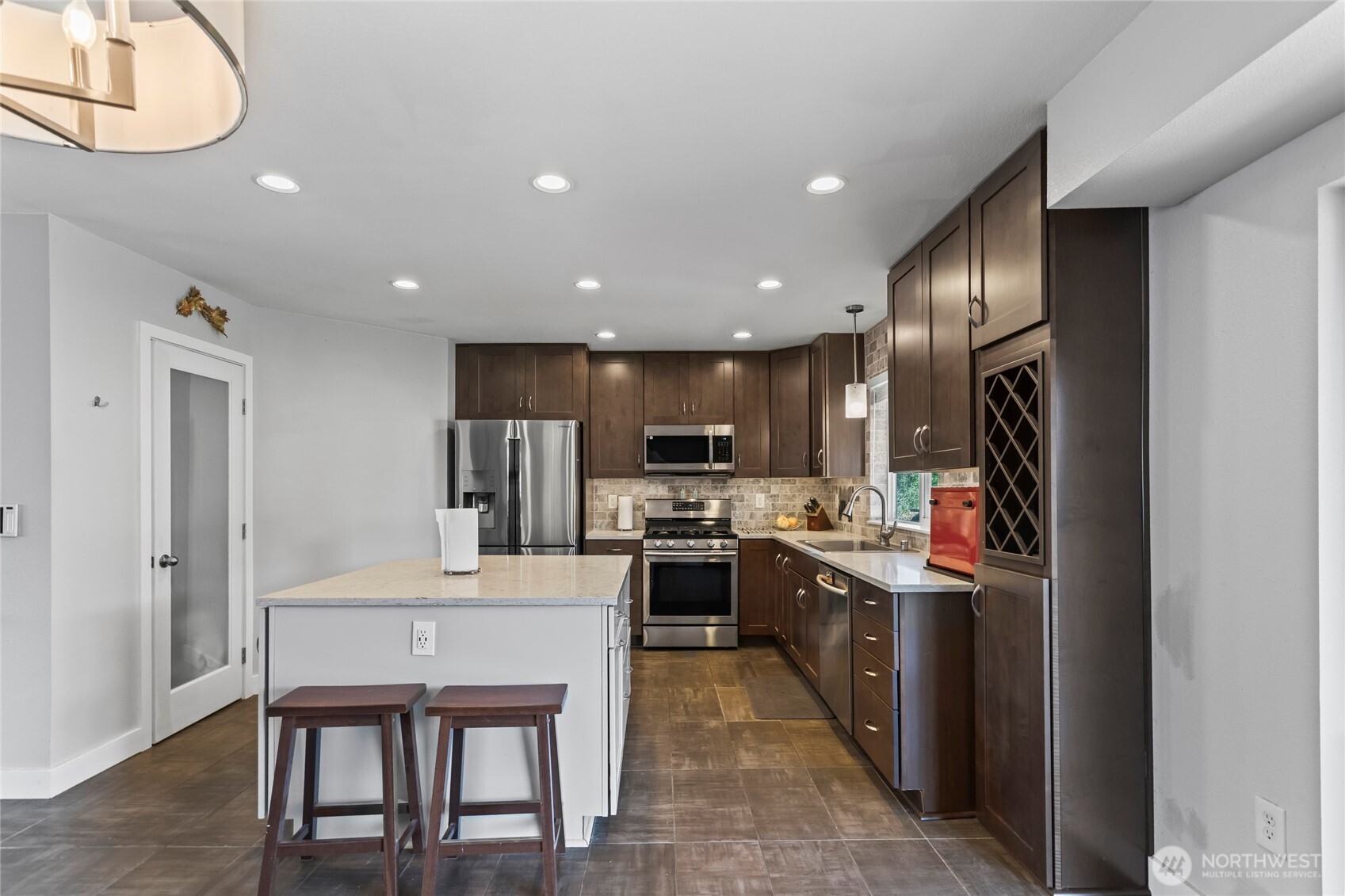 12815 120th Avenue E