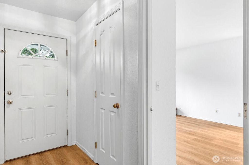 Photo of 1830 S 336th Street #A201, Federal Way, WA 98003 (MLS # 2529999)