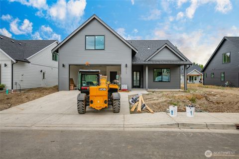 Photo of 717 E 5th Street, Nooksack, WA 98276 (MLS # 2413874) Photo of 717 E 5th Street, Nooksack, WA 98276 (MLS # 2413874)
