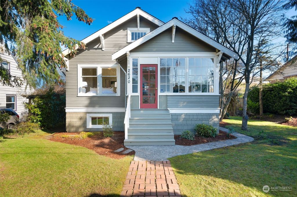 Photo of 2620 NW 86th Street, Seattle, WA 98117 (MLS # 2047134)