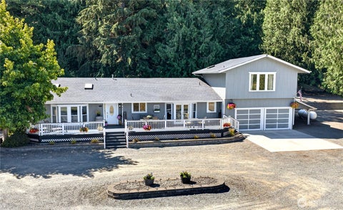 Photo of 863 Sheets Road, Buckley, WA 98321 (MLS # 2569922)