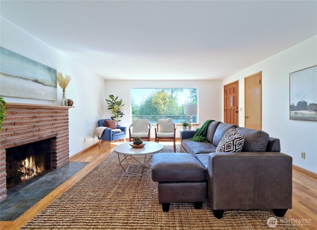 Photo of 8004 S 134th Street, Seattle, WA 98178 (MLS # 2578224)