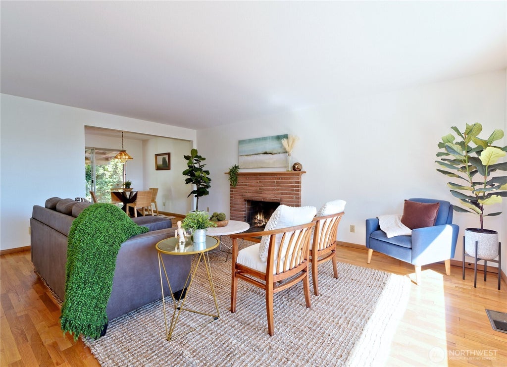 Photo of 8004 S 134th Street, Seattle, WA 98178 (MLS # 2578224)