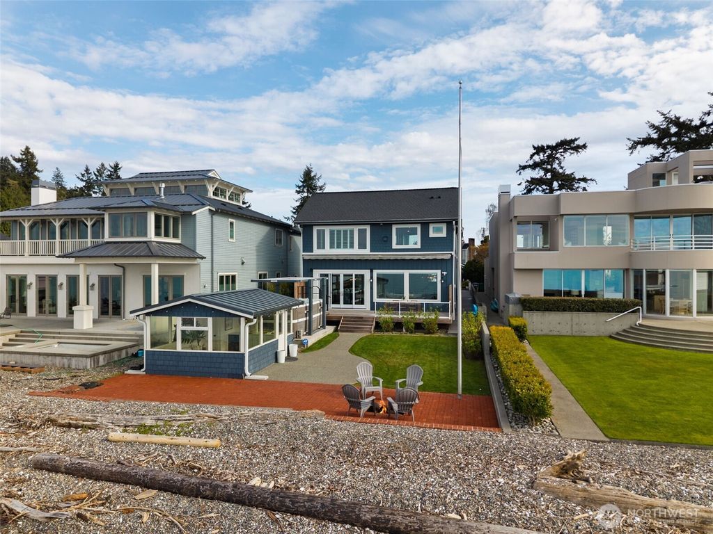 Photo of 9 SW Three Tree Point Lane, Burien, WA 98166 (MLS # 2500496)