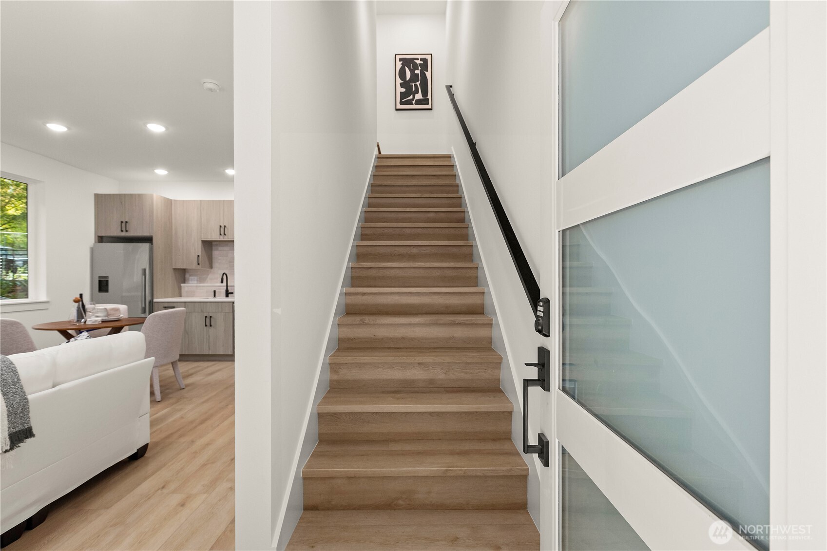 6546 Latona Avenue NE