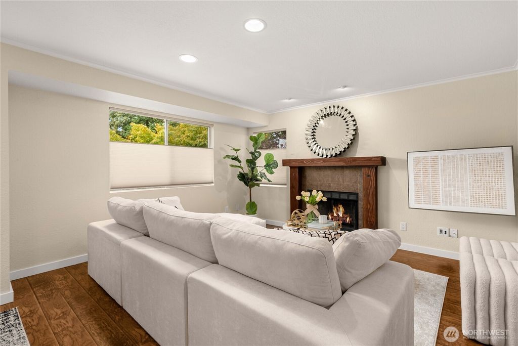 Photo of 4139 178th Lane SE #1, Bellevue, WA 98008 (MLS # 2442980)