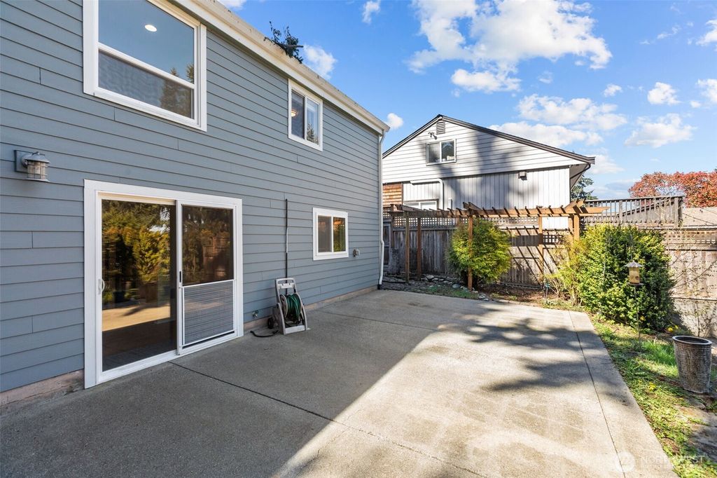 Photo of 22511 82nd Avenue W, Edmonds, WA 98026 (MLS # 2505432)