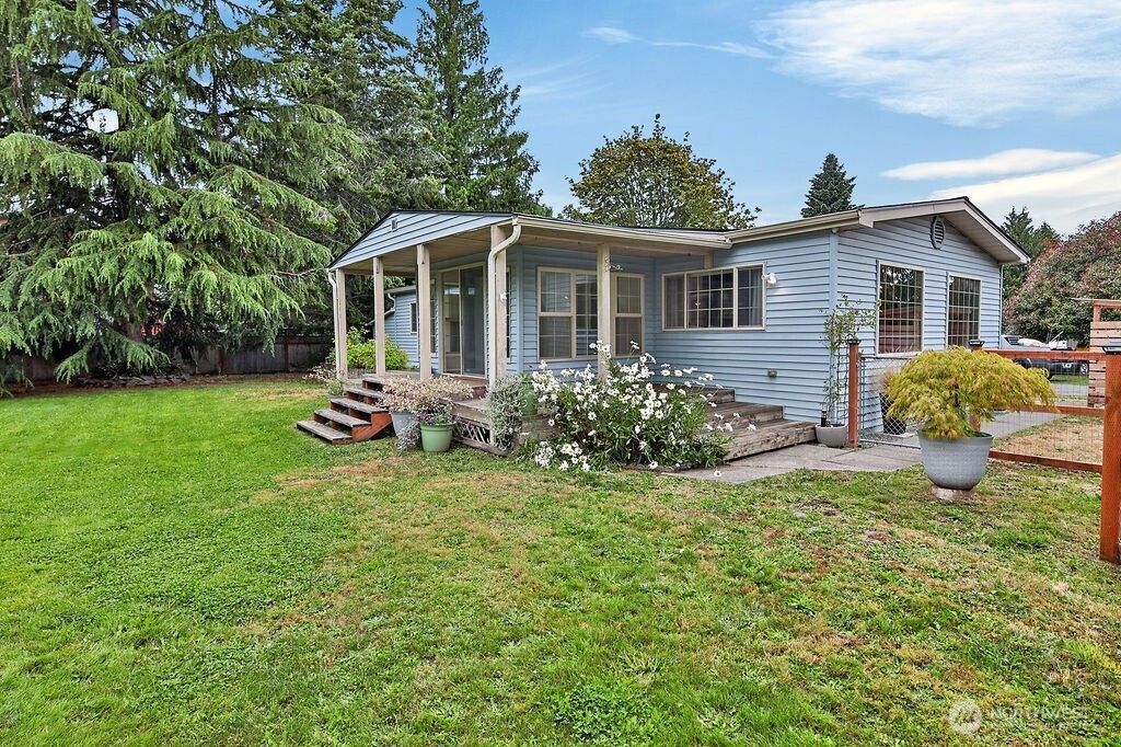 Photo of 212 Robbins Road, Sequim, WA 98382 (MLS # 2555977)