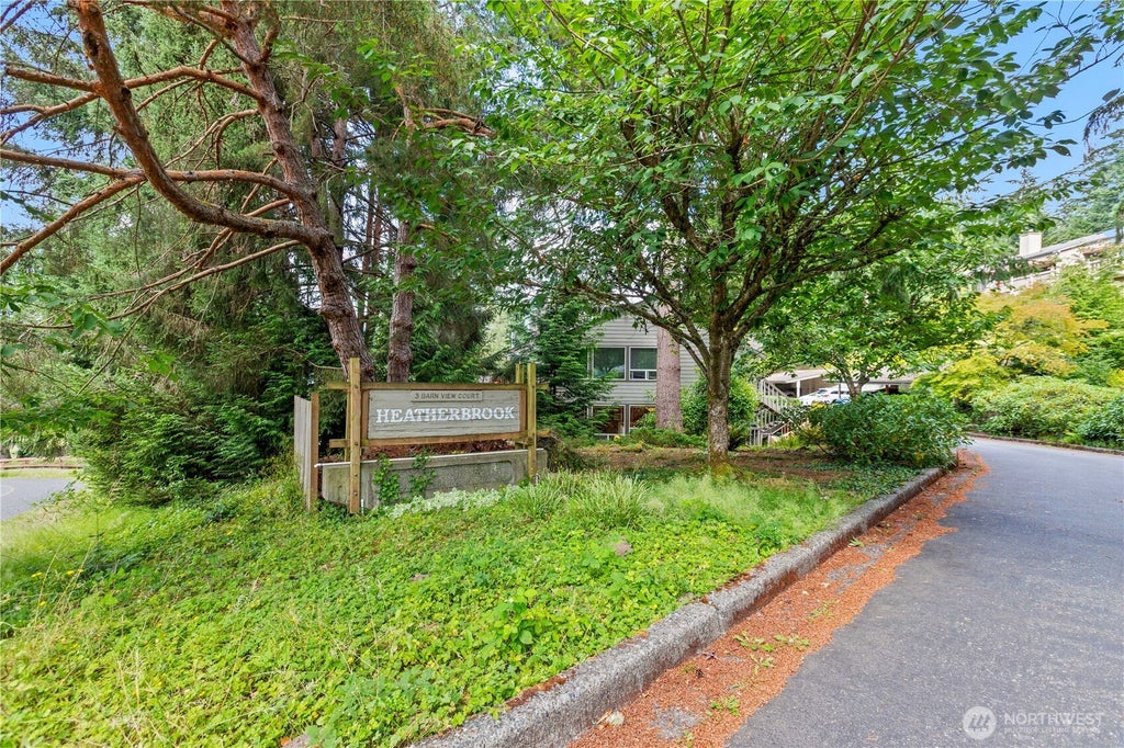 Photo of 3 Barnview Court #1, Bellingham, WA 98229 (MLS # 2552823)
