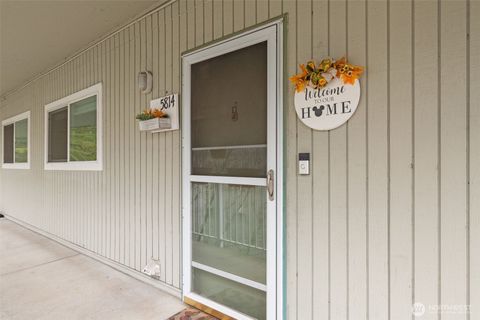 5814 200th Street SW D Lynnwood WA 98036