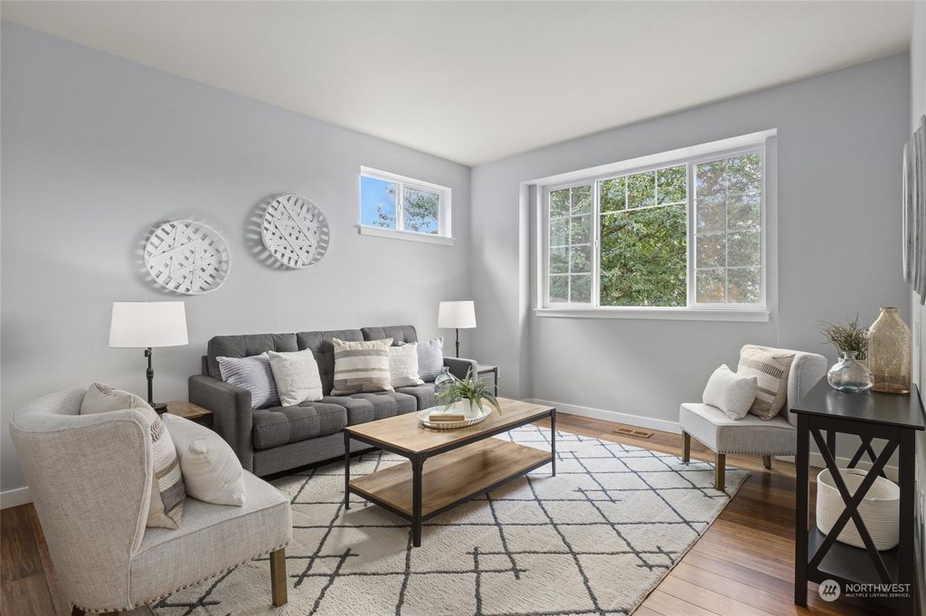 Photo of 13824 N Creek Drive #402, Mill Creek, WA 98012 (MLS # 2154566)