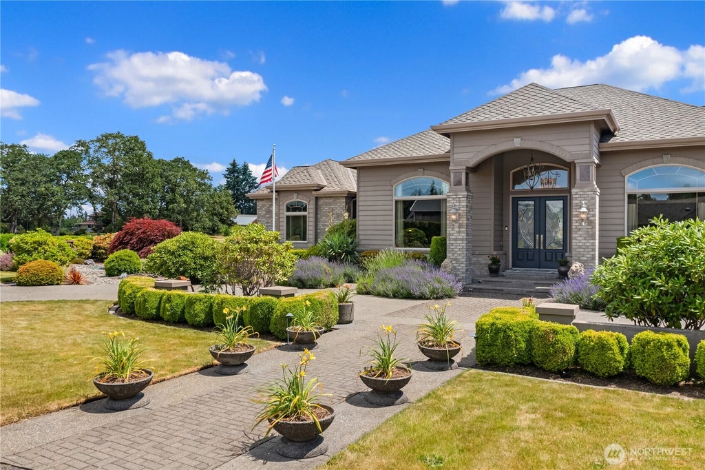 Photo of 11236 Airpark Lane SE, Yelm, WA 98597 (MLS # 2543993)