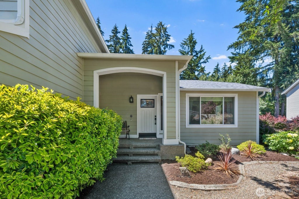 Photo of 4209 Arbor Court SE, Lacey, WA 98503 (MLS # 2535229)
