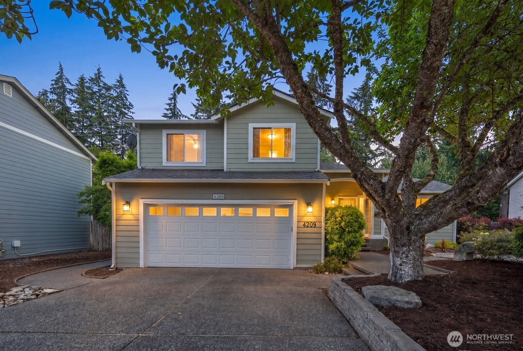 Photo of 4209 Arbor Court SE, Lacey, WA 98503 (MLS # 2535229)