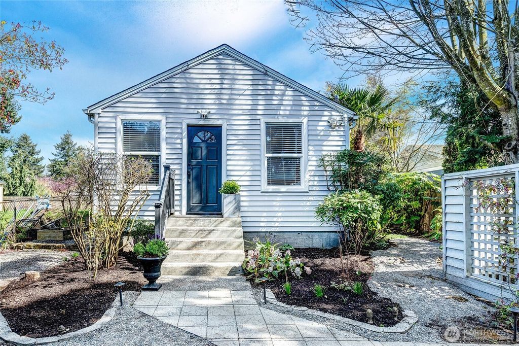 Photo of 8826 16TH Avenue SW, Seattle, WA 98106 (MLS # 2348983)