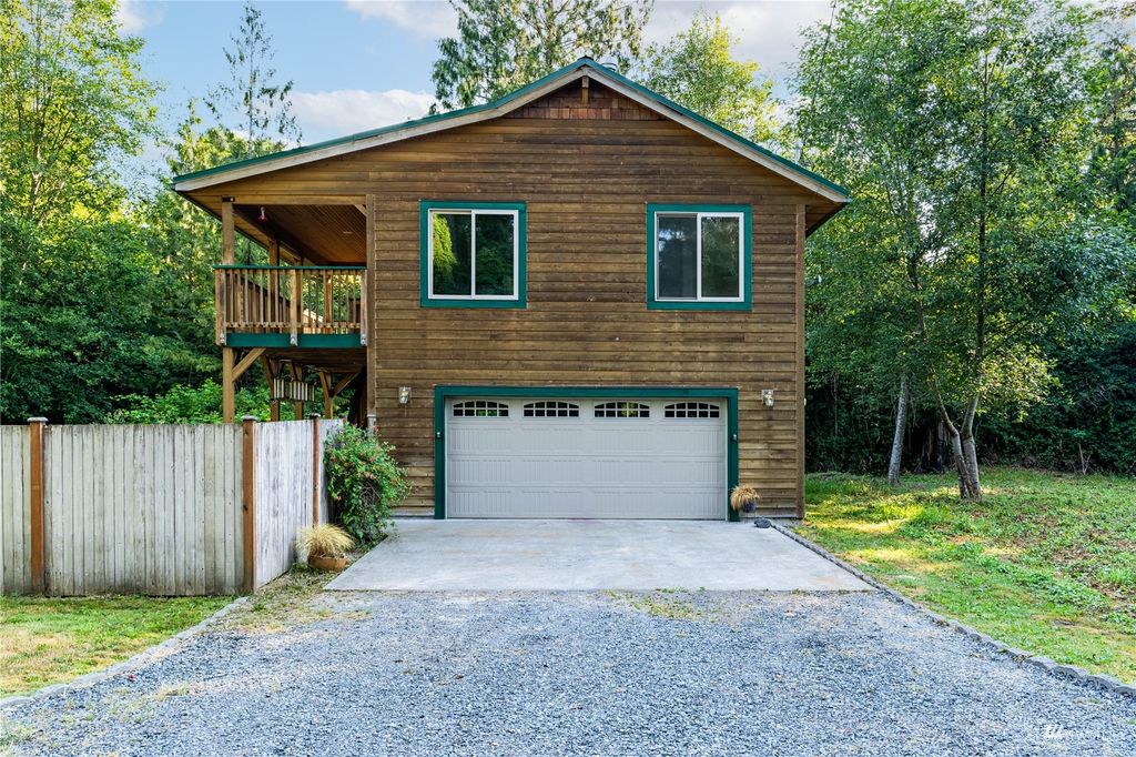 Photo of 11907 166th Drive NE, Arlington, WA 98223 (MLS # 1971143)