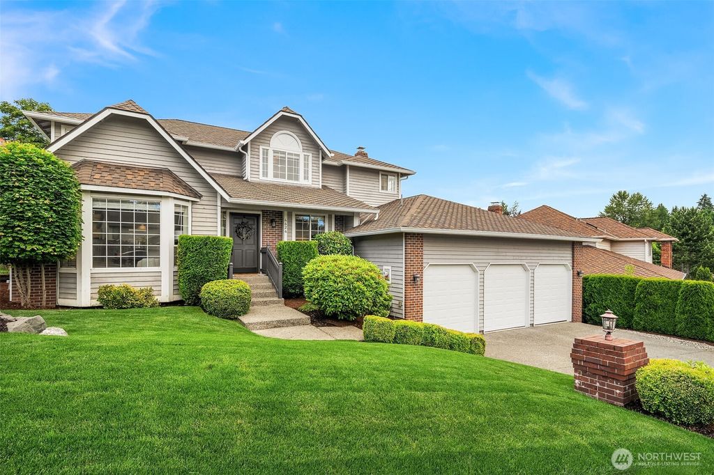 Photo of 4624 SW 329th Way, Federal Way, WA 98023 (MLS # 2388050)
