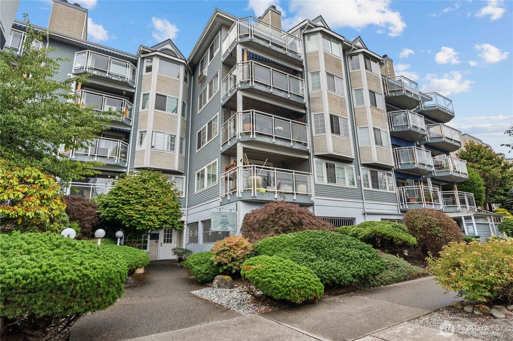 Photo of 6920 California Avenue SW #45, Seattle, WA 98136 (MLS # 2422048)