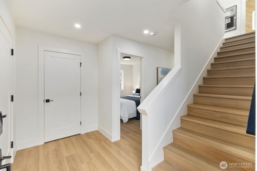 Photo of 933 N 87th Street, Seattle, WA 98103 (MLS # 2566179)