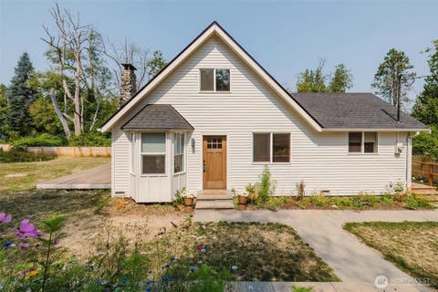Photo of 11109 E Jovita Boulevard, Edgewood, WA 98372 (MLS # 2570216)