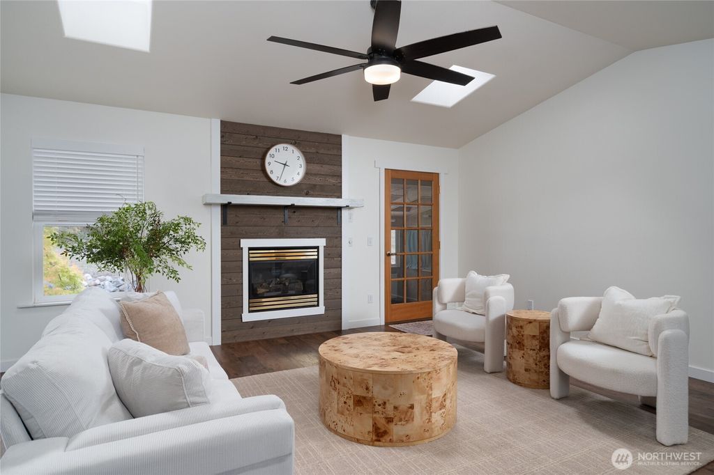 Photo of 2033 Navy Lane, Oak Harbor, WA 98277 (MLS # 2559962)