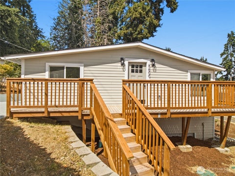 Photo of 5600 Ocean View Boulevard NE, Bremerton, WA 98311 (MLS # 2588006)