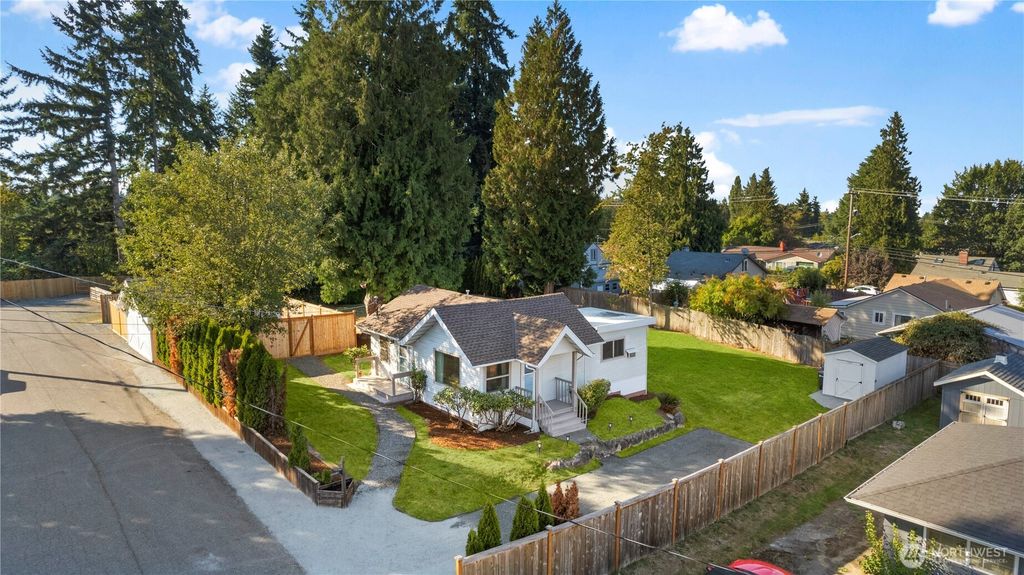 Photo of 1228 S 117th Street, Burien, WA 98168 (MLS # 2340138)
