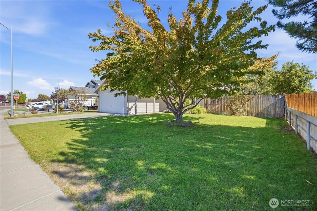 Photo of 4617 Muris Lane, Pasco, WA 99301 (MLS # 2593288)