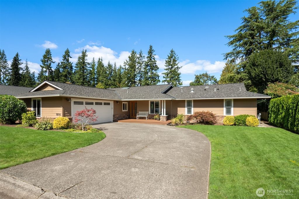Photo of 18114 NE 27th Street, Redmond, WA 98052 (MLS # 2434159)