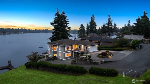 Photo of 26408 136th Avenue SE, Kent, WA 98042 (MLS # 2524682)