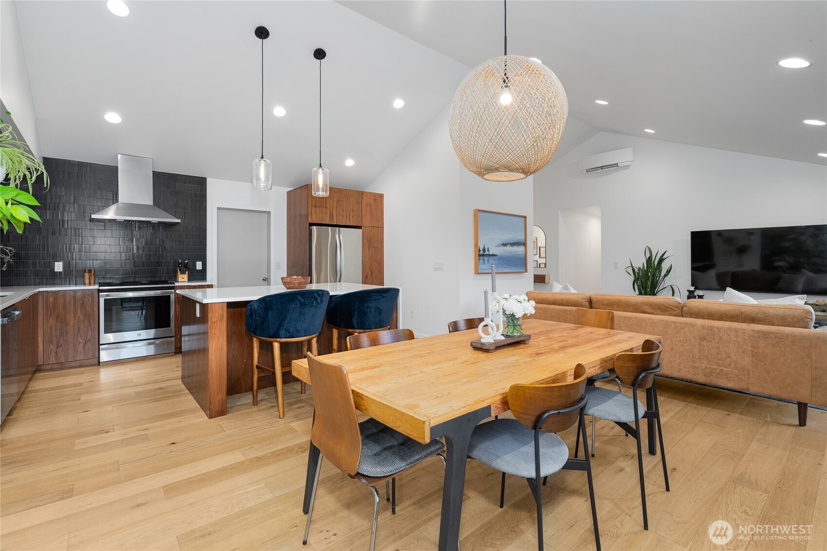 17628 252nd Avenue SE