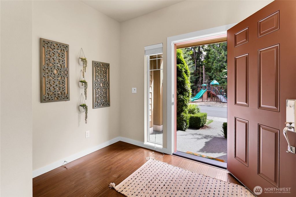 Photo of 15796 SE 164th Place, Renton, WA 98058 (MLS # 2419238)