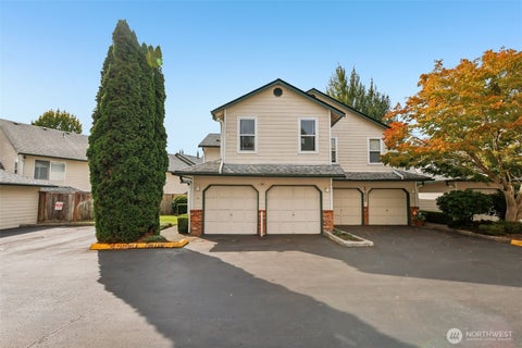 Photo of 1131 115th Street SW #F1, Everett, WA 98208 (MLS # 2581151)