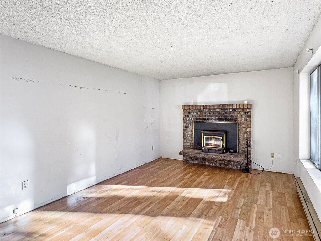 Photo of 9411 176th St NW St, Stanwood, WA 98292 (MLS # 2331186)