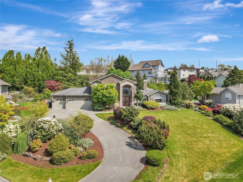 Photo of 7718 78th Place NE, Marysville, WA 98270 (MLS # 2517168)