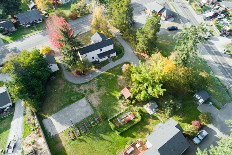 9705 Golden Given Road E