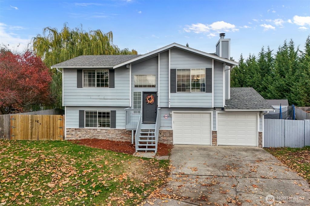 Photo of 341 2nd Avenue SE, Pacific, WA 98047 (MLS # 2454290)