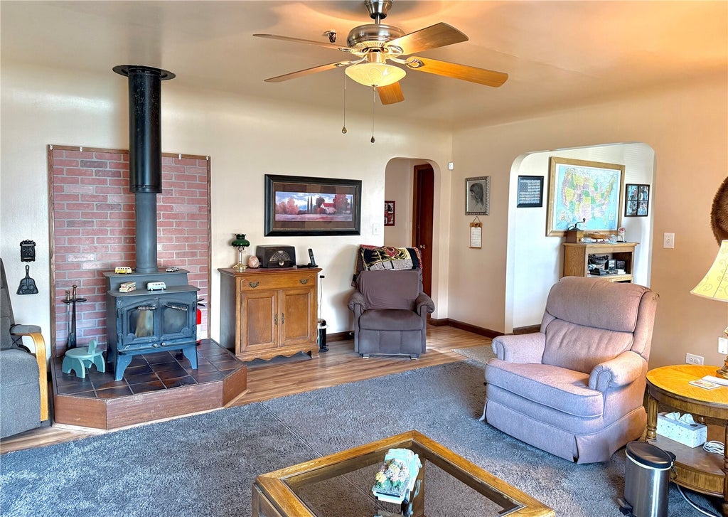 Photo of 309 W 3rd St ST, Lind, WA 99341 (MLS # 2599973)