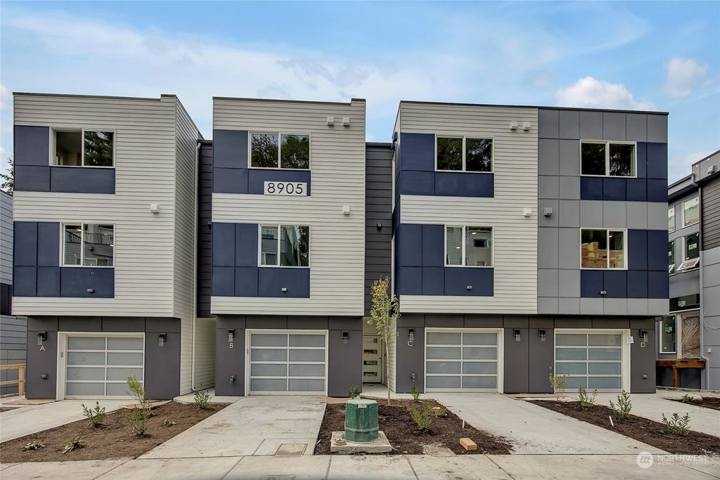 Photo of 8905 NE 173rd Place #B, Bothell, WA 98011 (MLS # 2225941)