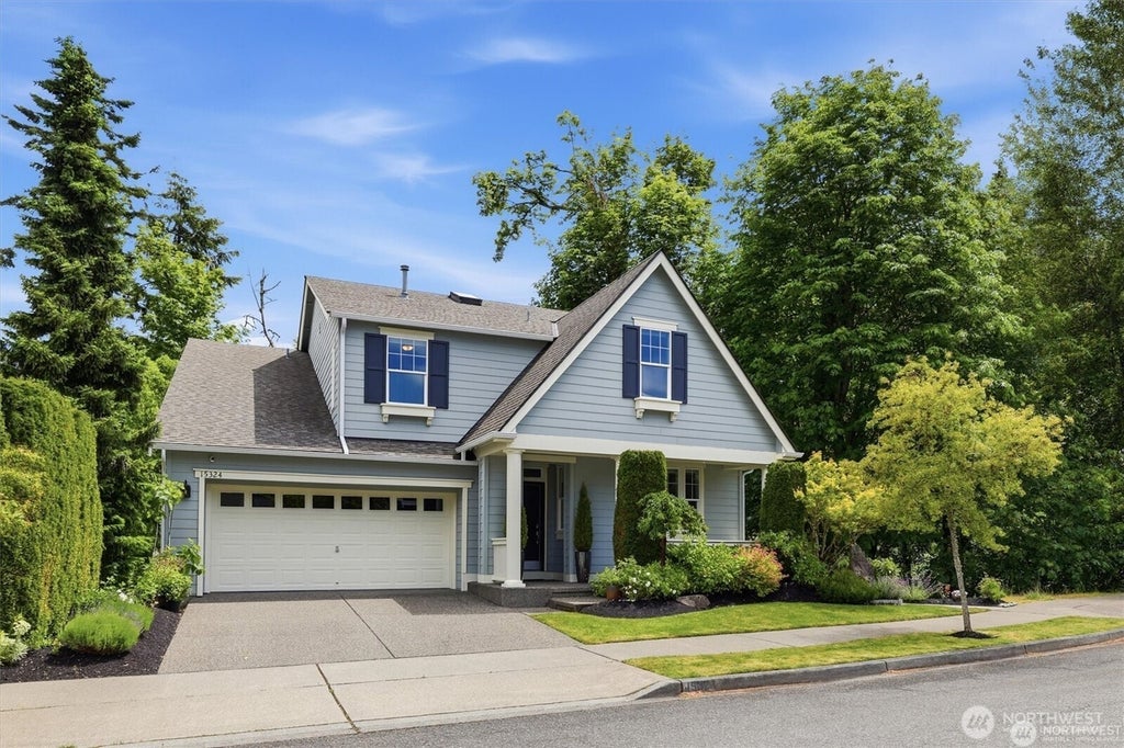 Photo of 15324 128th Avenue NE, Woodinville, WA 98072 (MLS # 2582753)