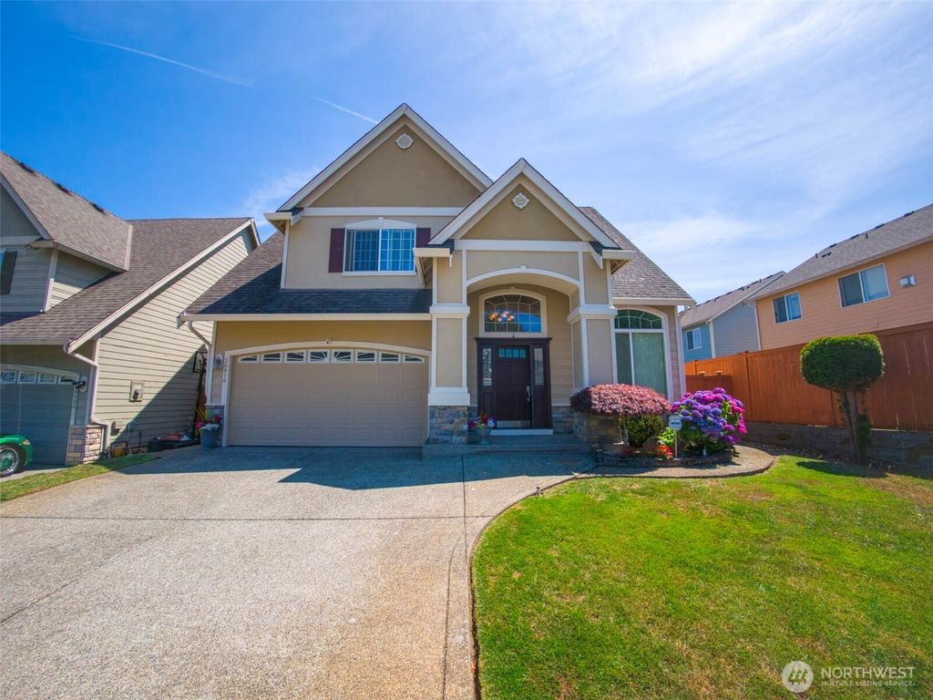 Photo of 36010 11th Avenue SW, Federal Way, WA 98023 (MLS # 2409153)