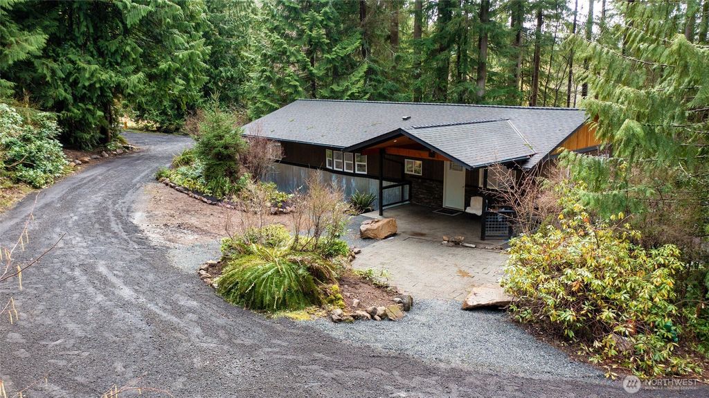 Photo of 17401 314th Avenue NE, Duvall, WA 98019 (MLS # 2333764)