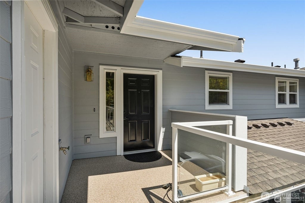 Photo of 4433 Providence Point Place SE #3003, Issaquah, WA 98029 (MLS # 2589981)