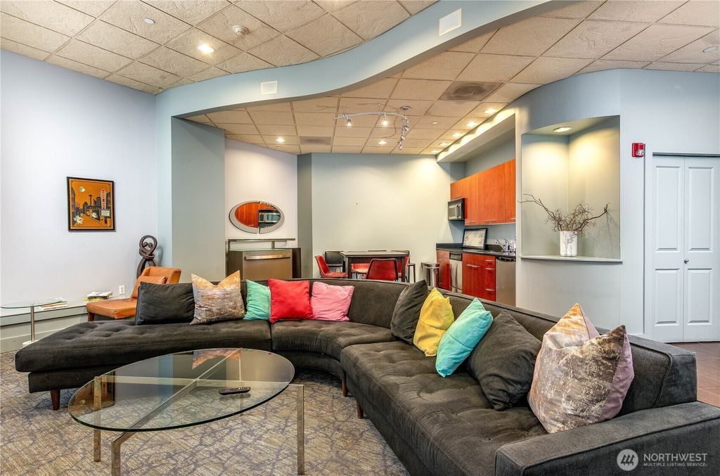 Photo of 159 Denny Way #214, Seattle, WA 98109 (MLS # 2555450)
