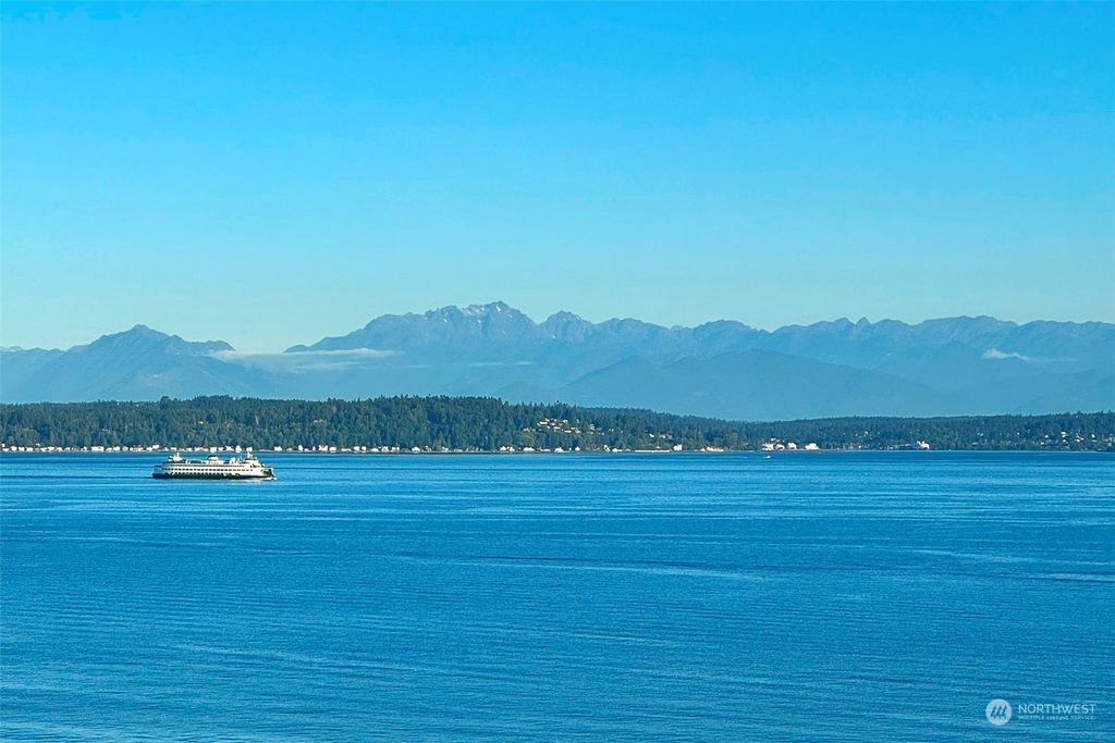 Photo of 2319 Hobart Avenue SW, Seattle, WA 98116 (MLS # 2257225)