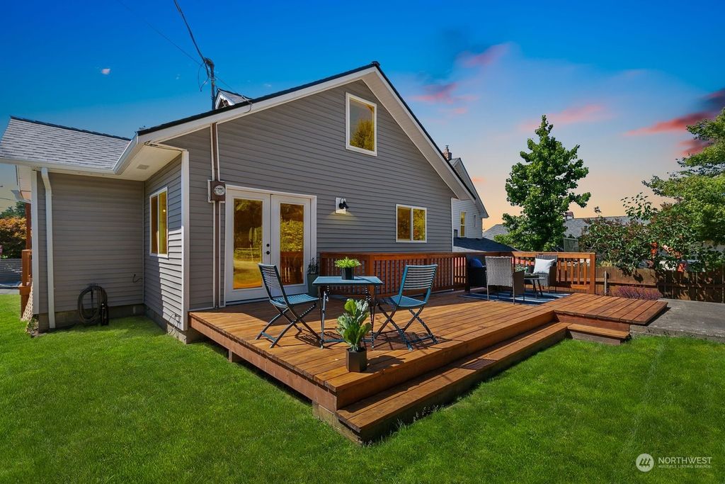 Photo of 9370 54th Avenue S, Seattle, WA 98118 (MLS # 2137200)