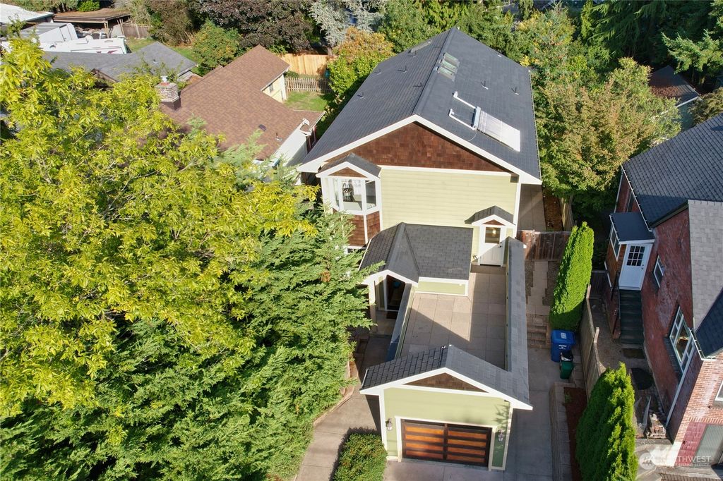 Photo of 8530 14th Avenue NW, Seattle, WA 98117 (MLS # 2293111)